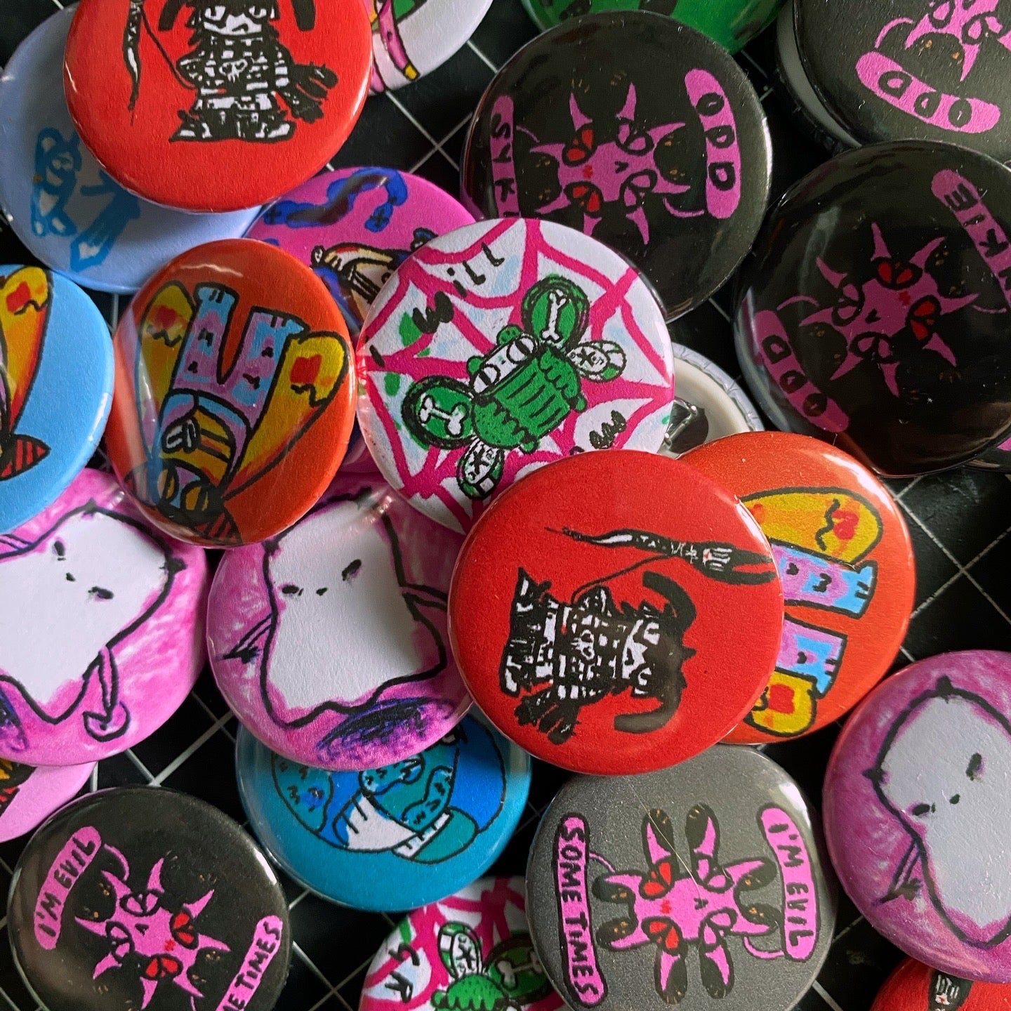 Pin Badges Pick&mix 32mm