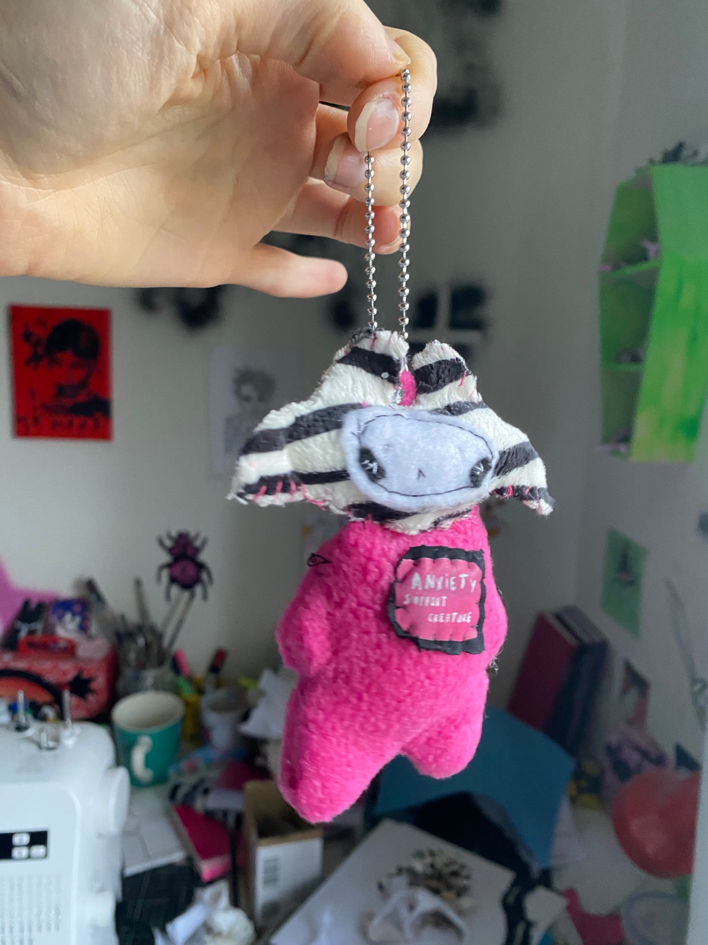 Odd Numa Creature keychain+necklace